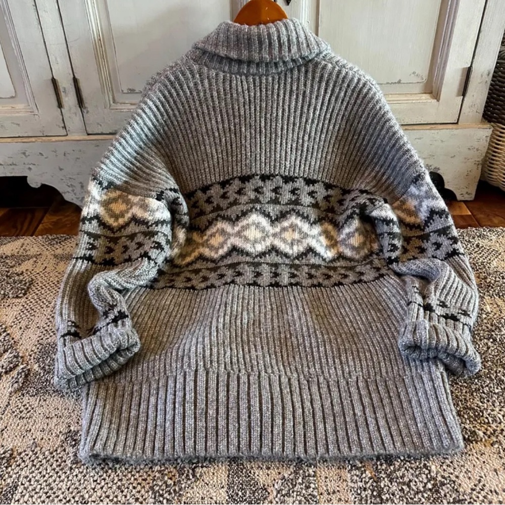 New Western Cowichan Print Long Grey Cardigan Sweater Thick Chunky Knit - Picture 10 of 13